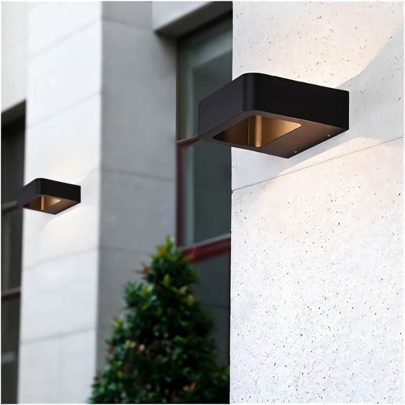 Abel Outdoor Wall Lamp