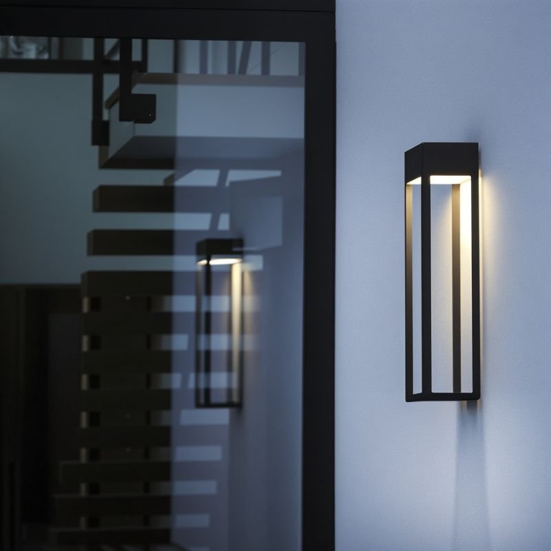 Aelina Outdoor Wall Lamp