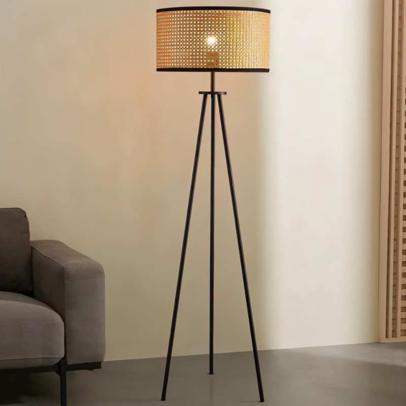 Amnis Floor Lamp