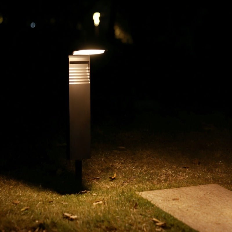 Lyv Outdoor Garden Lamp