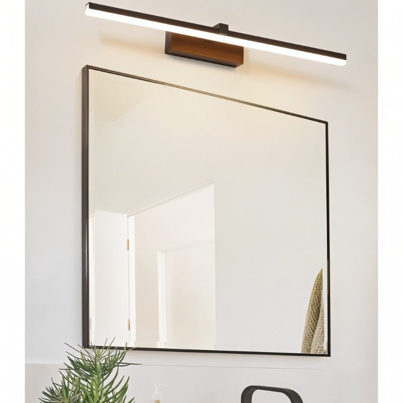 Ninette Wall Lamp