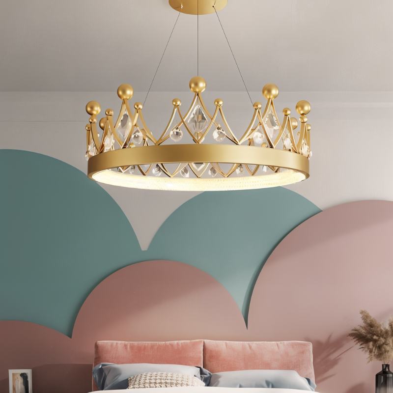 Stemma Chandelier